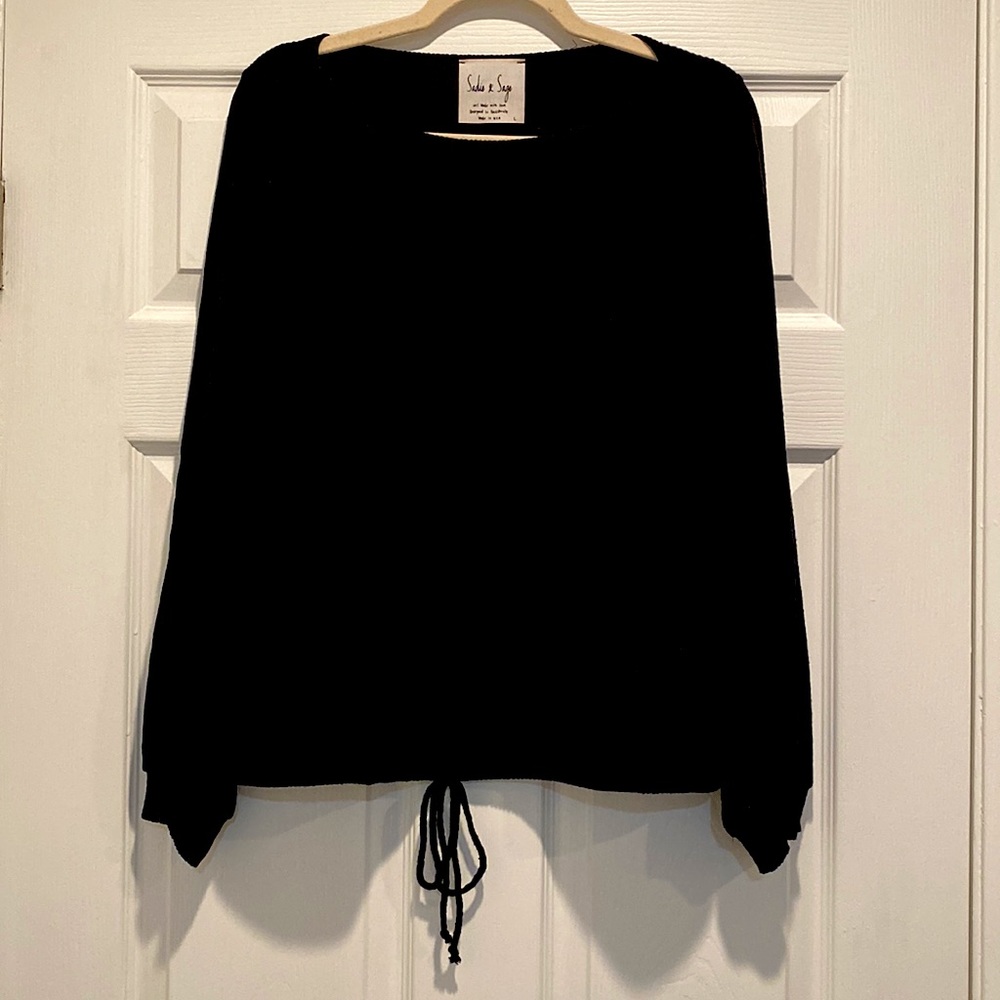 Sadie & Sage cozy black lightweight sweater